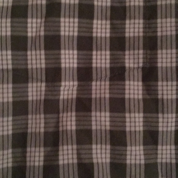 EUC Patagonia green plaid shirt - Picture 5 of 8